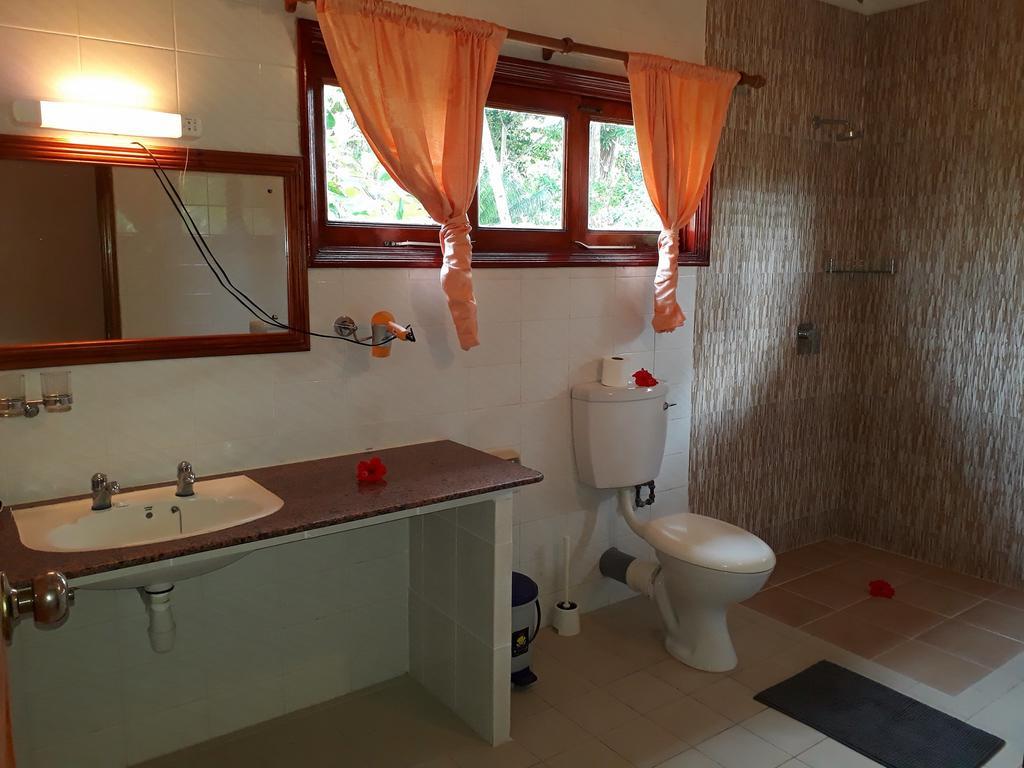 Paradise Flycatcher'S Lodge Isola di Isola di La Digue Esterno foto